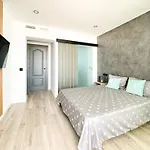 아파트 Dru