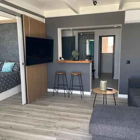 Dru Apartment